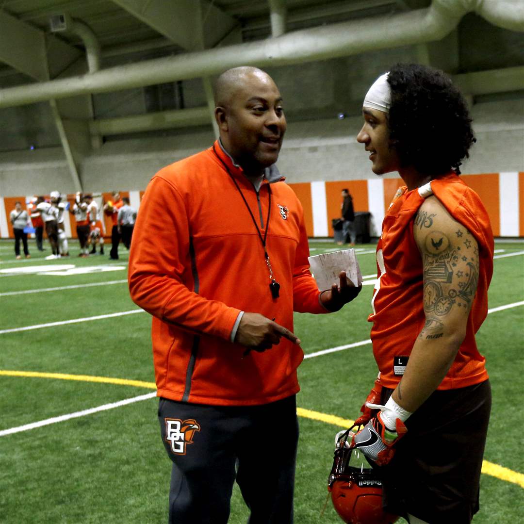 SPT-BGfootballWilcox