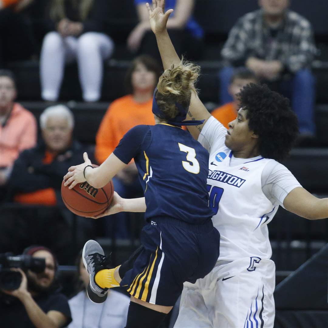 NCAA-Toledo-Creighton-Basketball-Mariella-Santucci-vs-brianna-rollerson