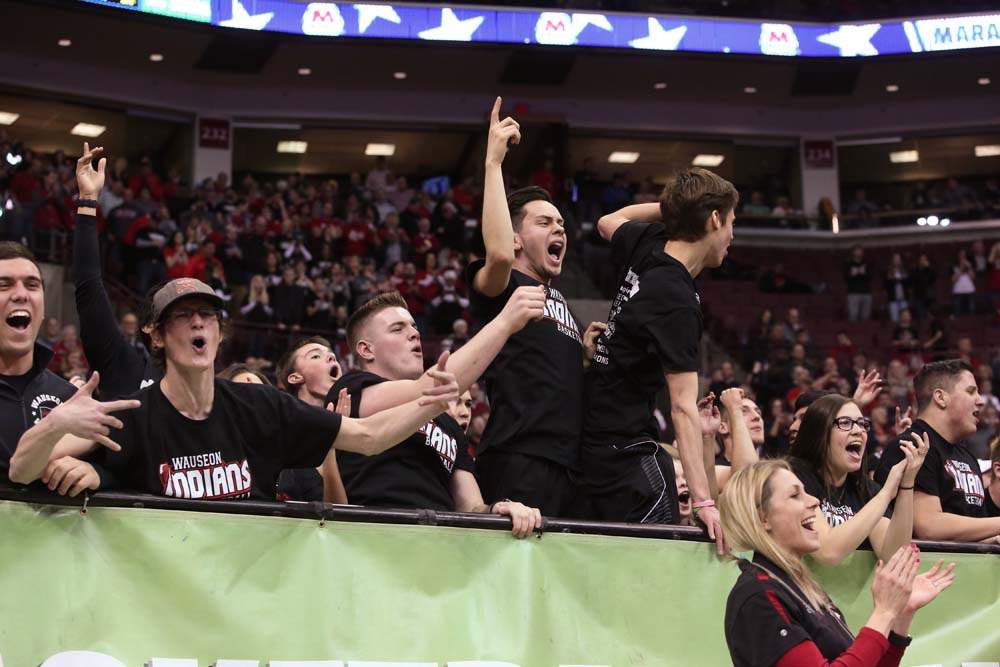 WauseonBBK17p-student-section
