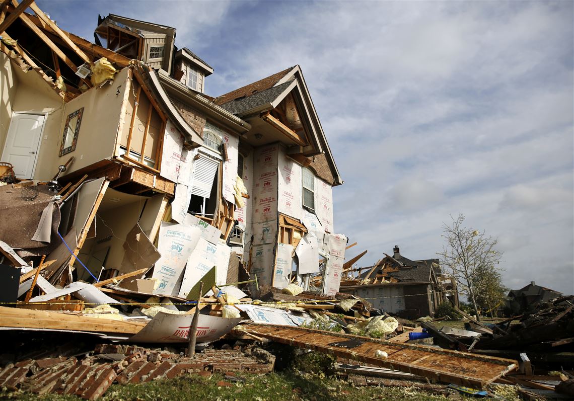 Severe storms threaten central U.S.; trucker dies in Oklahoma | The Blade