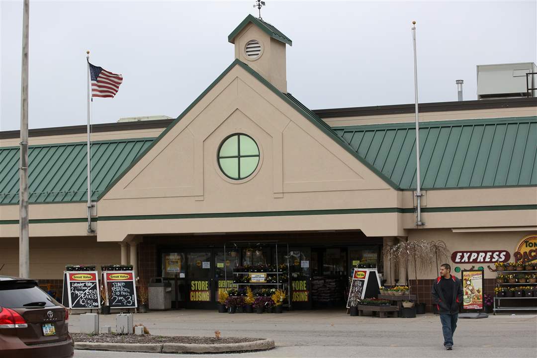 Local shoppers react to the closing of The Andersons The Blade