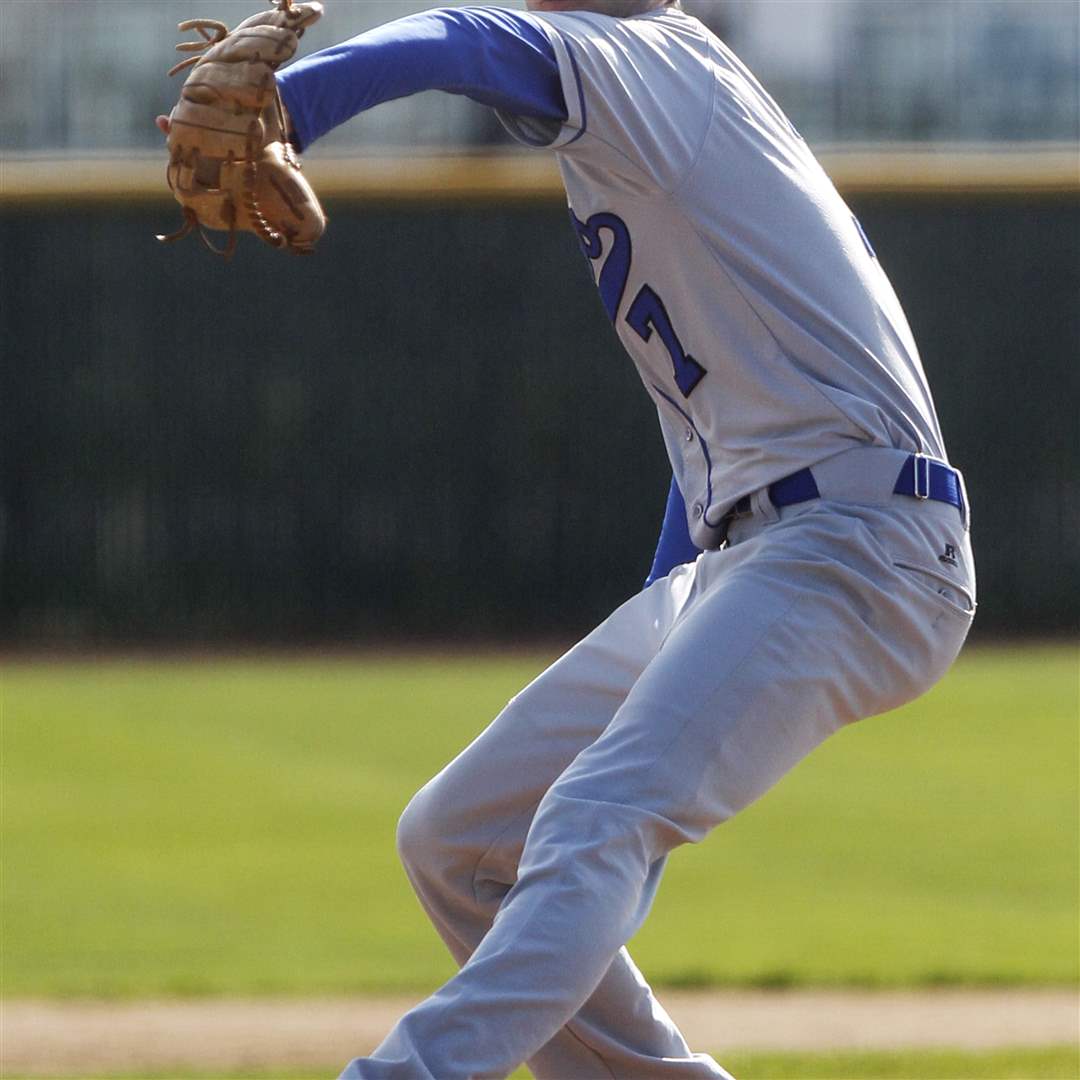 SPT-NBCbaseball13p-15