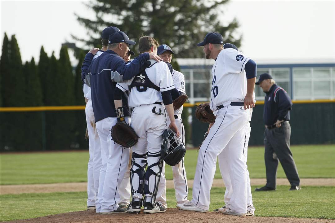SPT-NBCbaseball13p-6