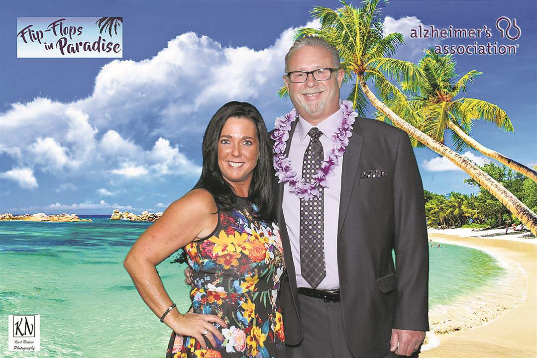 ALZ-Couple4-jpg-Dana-and-Tom-Devers