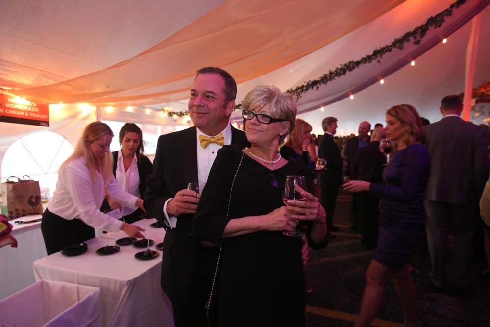 SOC-taste30p-Todd-Commisso-left-with-Amy-Gilles