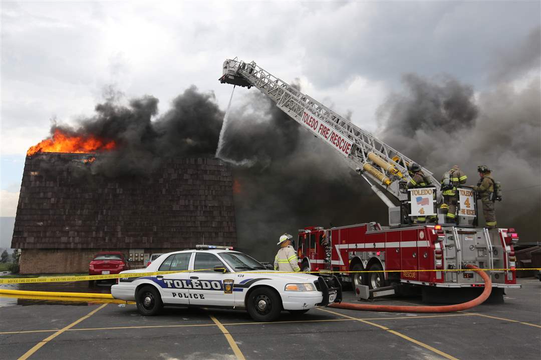 Andover-Apartments-fireMasive