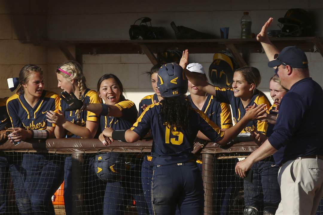 SPT-Div1softball16p-2