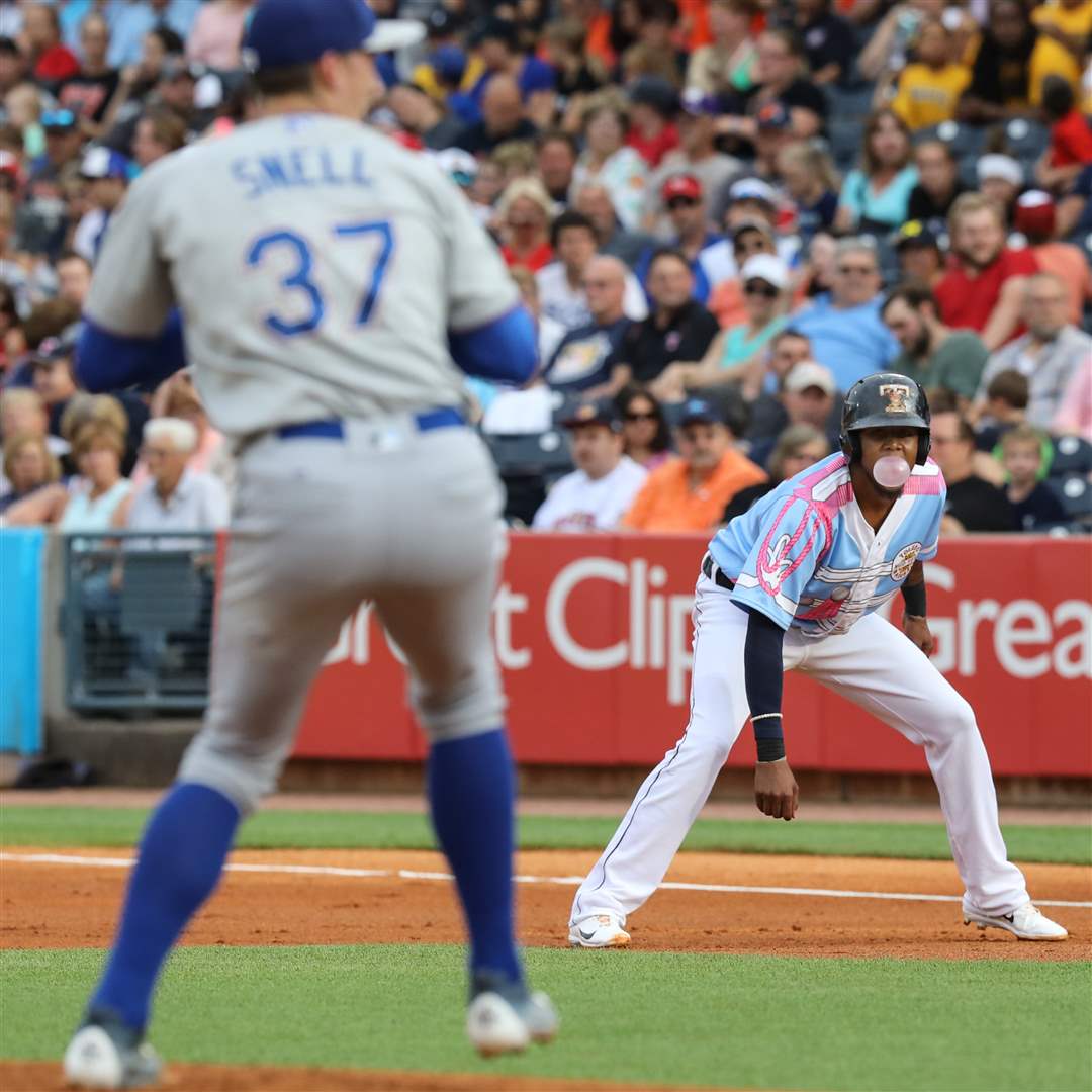 SPT-Hens17pAlmanzar-1