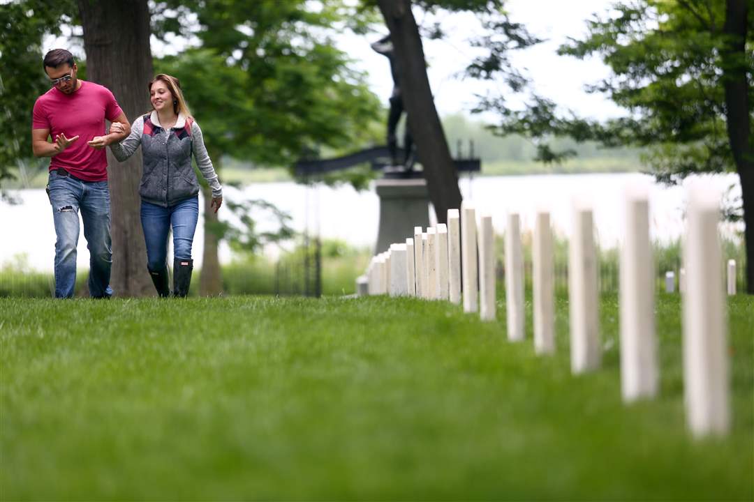 CTY-confederate06pWalk