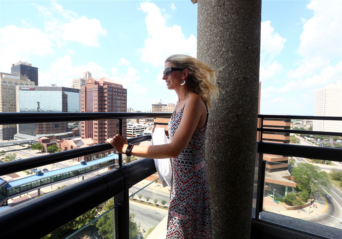 Rooftop Bar At Renaissance Toledo Downtown Hotel Set To Open The Blade
