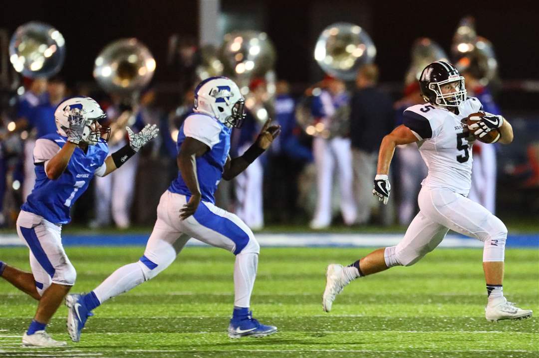 IN PICTURES Napoleon 21, Defiance 7 The Blade