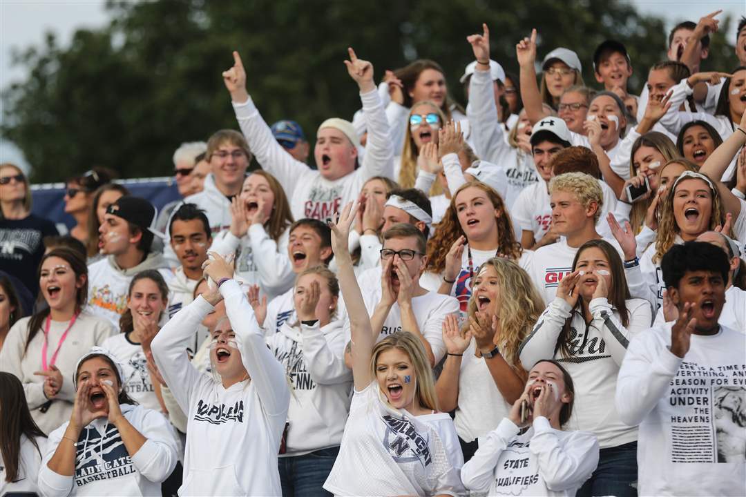 IN PICTURES Napoleon 21, Defiance 7 The Blade