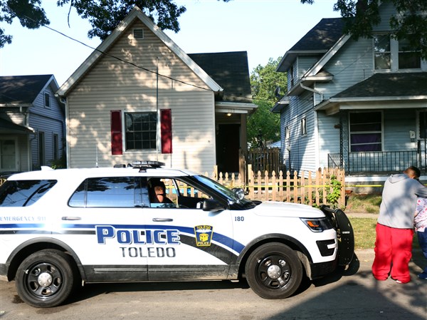 Police investigate city's latest homicide in South Toledo | The Blade