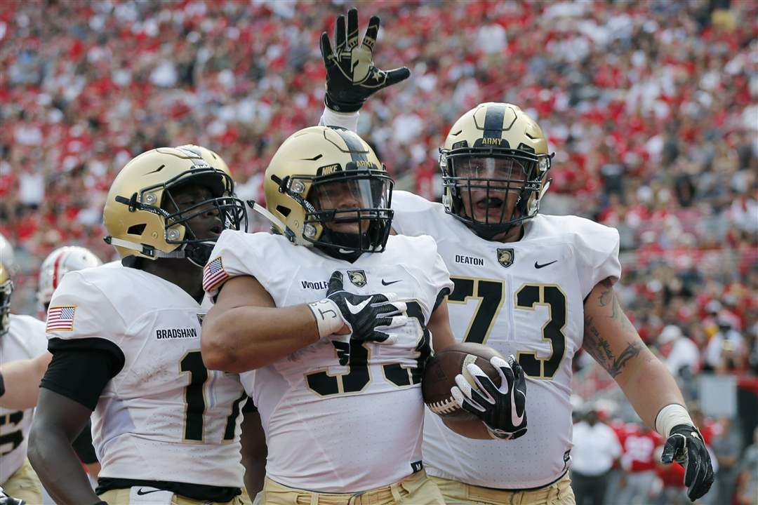 Army-Ohio-St-Football-11