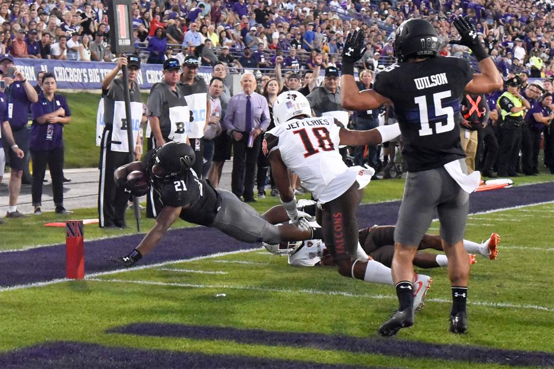Bowling-Green-Northwestern-Football-6