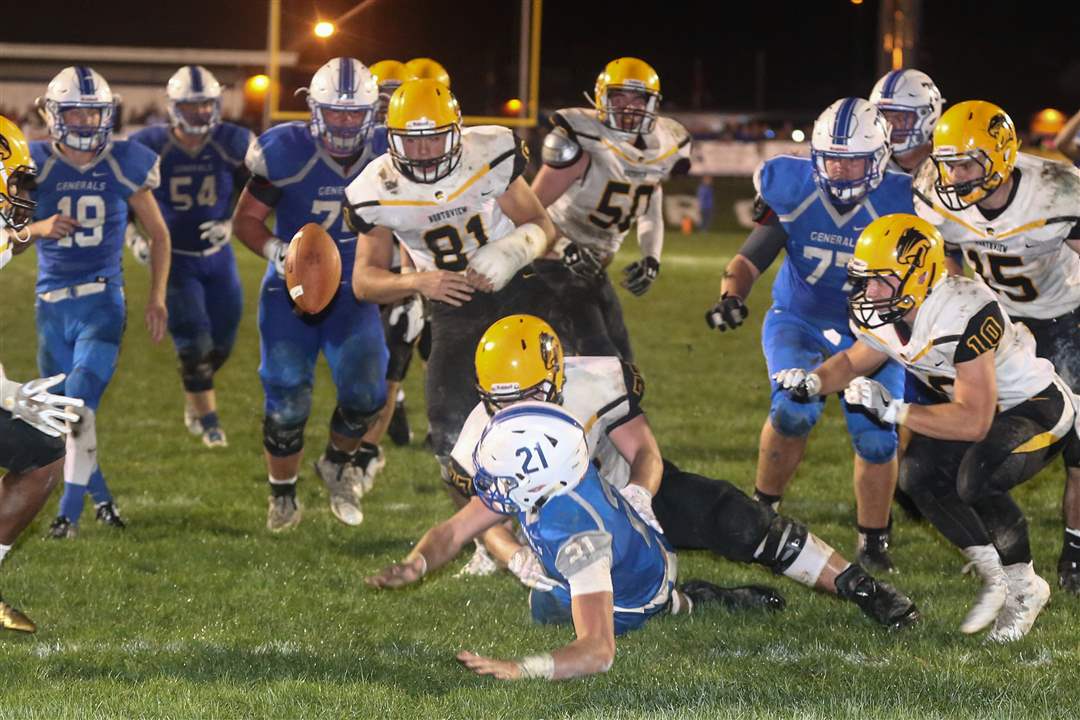 SPT-NLLfootball14p-9