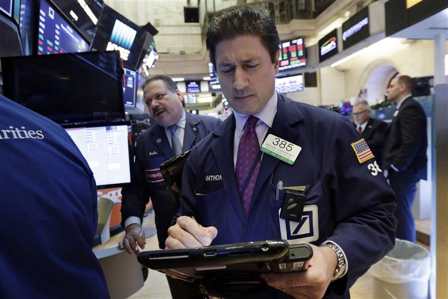 Financial-Markets-Wall-Street-1-28