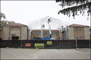 The Toledo Zoo has begun a renovation to its museum that will include new greenhouses, animal exhibits and interactive, educational features.