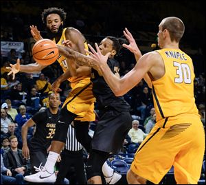 After a 3-0 start, Toledo hits the road for games at Syracuse, Cornell, and Kansas.