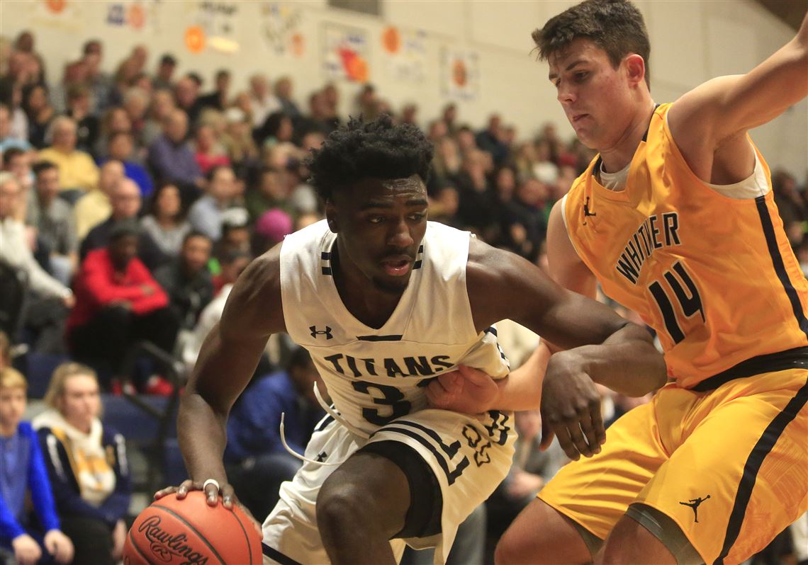 Vincent Williams, Jr., pictured in a game earlier this season, put up 18 points for St. John's Friday in a Three Rivers Athletic Conference win over Clay.
