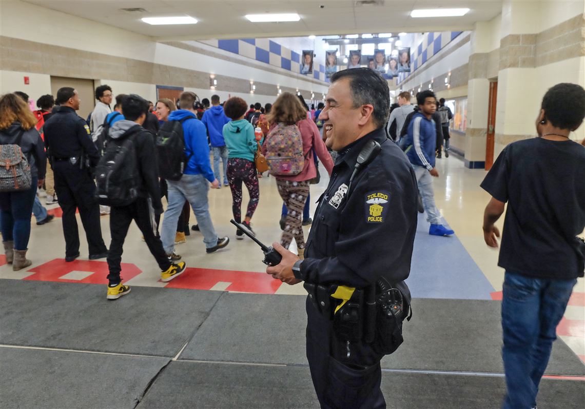 Relationship between students, police is mutually beneficial ...