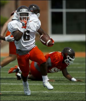 BGSU running back Ra'veion Hargrove breaks free during the scrimmage at Doyt Perry Stadium in Bowling Green, Ohio.