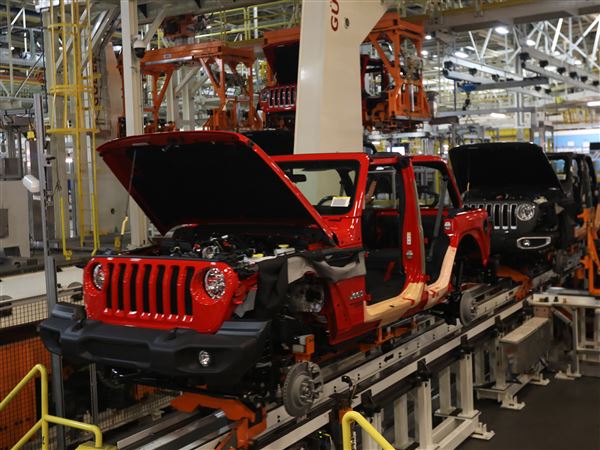 Temps return to Toledo Jeep as overtime mounts over lost Wrangler production