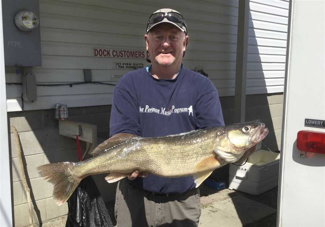 Blade Fishing Report Father Son Duo Win Rossford Walleye Roundup
