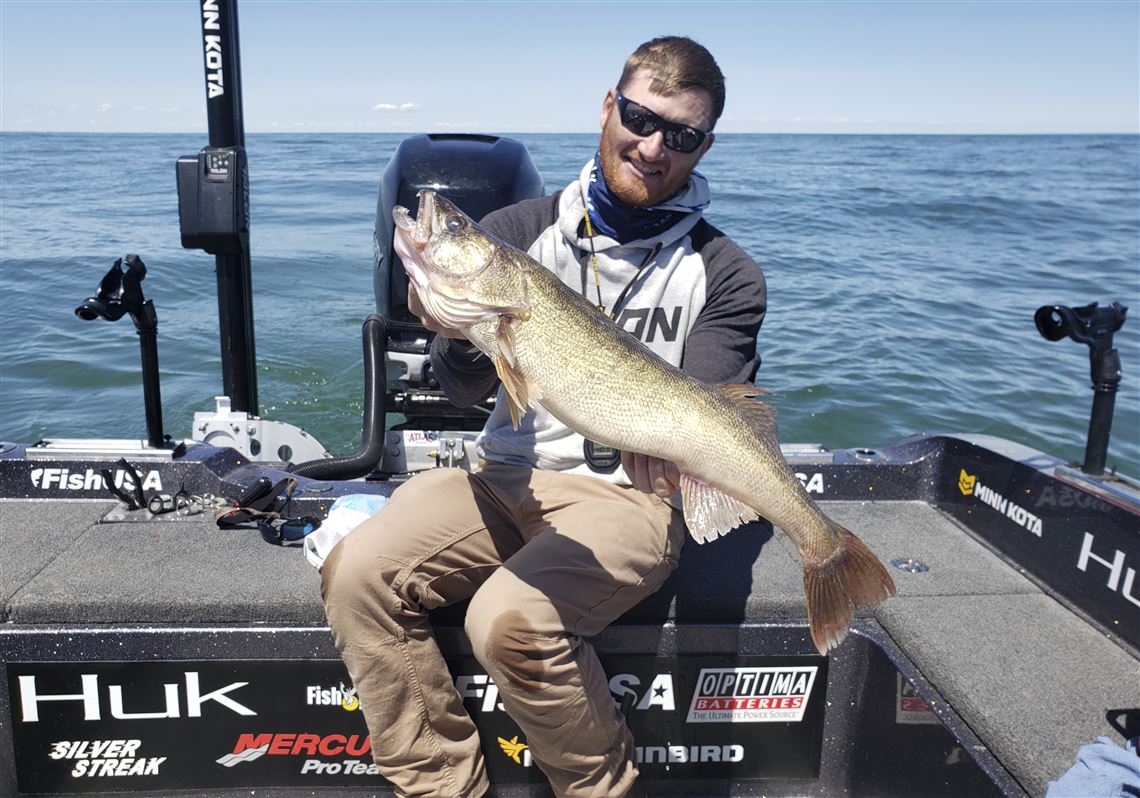 Trolling Fishing Tips and Techniques for Walleye - Green Bay Trophy Fishing