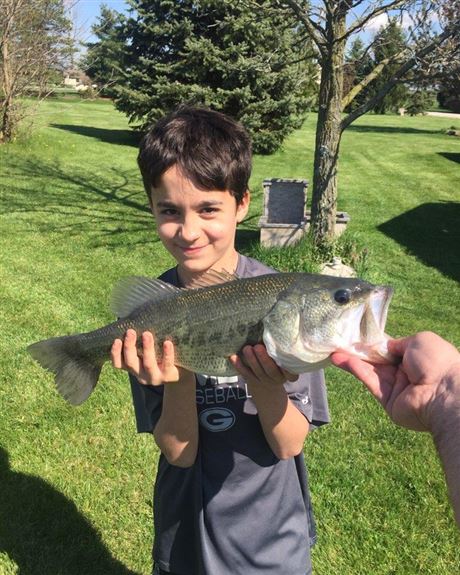 The Blade Fishing Report Lake Erie Loaded With Walleye Toledo Blade