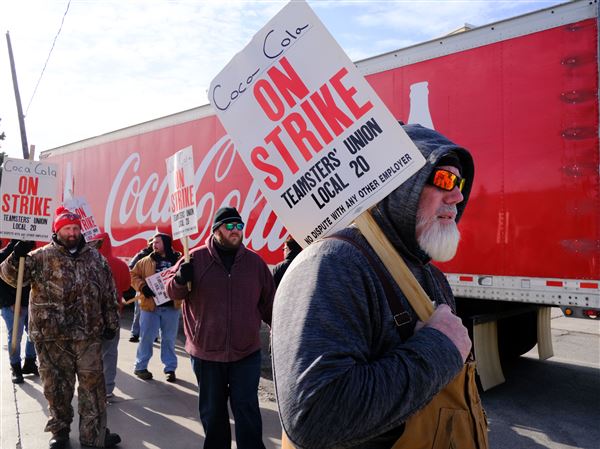 Teamsters strike at Toledo Coca-Cola facility