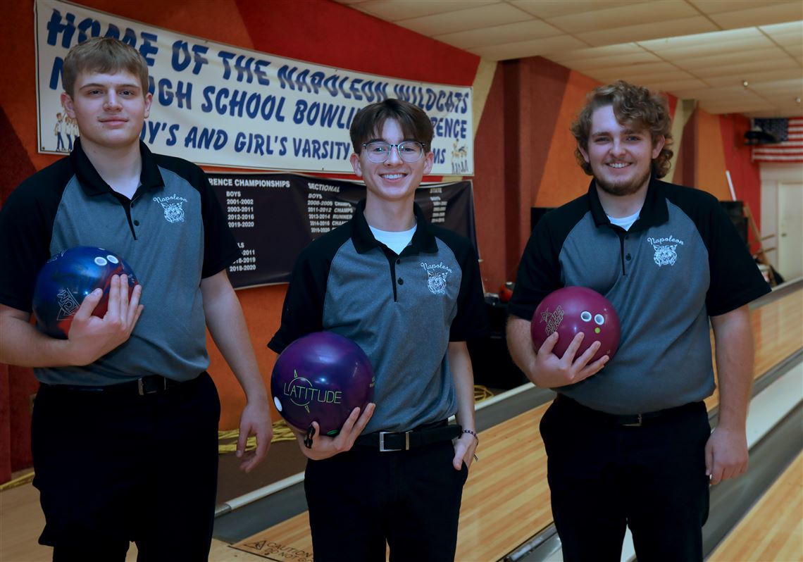 Napoleon bowling trio achieves perfection The Blade pic