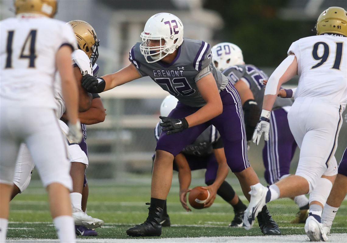 Fremont Ross Lineman Green Commits To Cincinnati The Blade