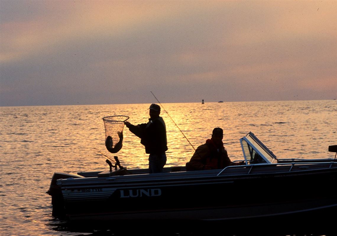 Blade Fishing Report: Lake Erie walleye fishing hits the hot