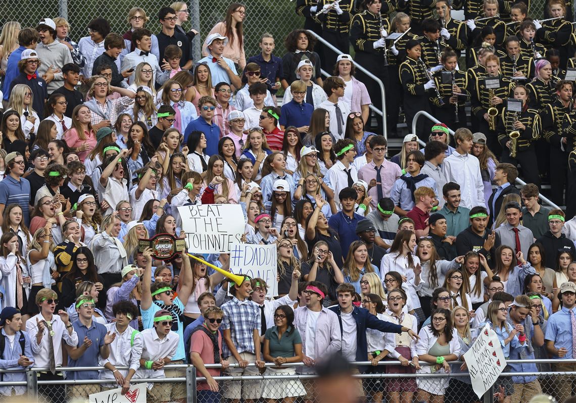 High school football atmosphere back to normal — for now | The Blade, image size:1140x798