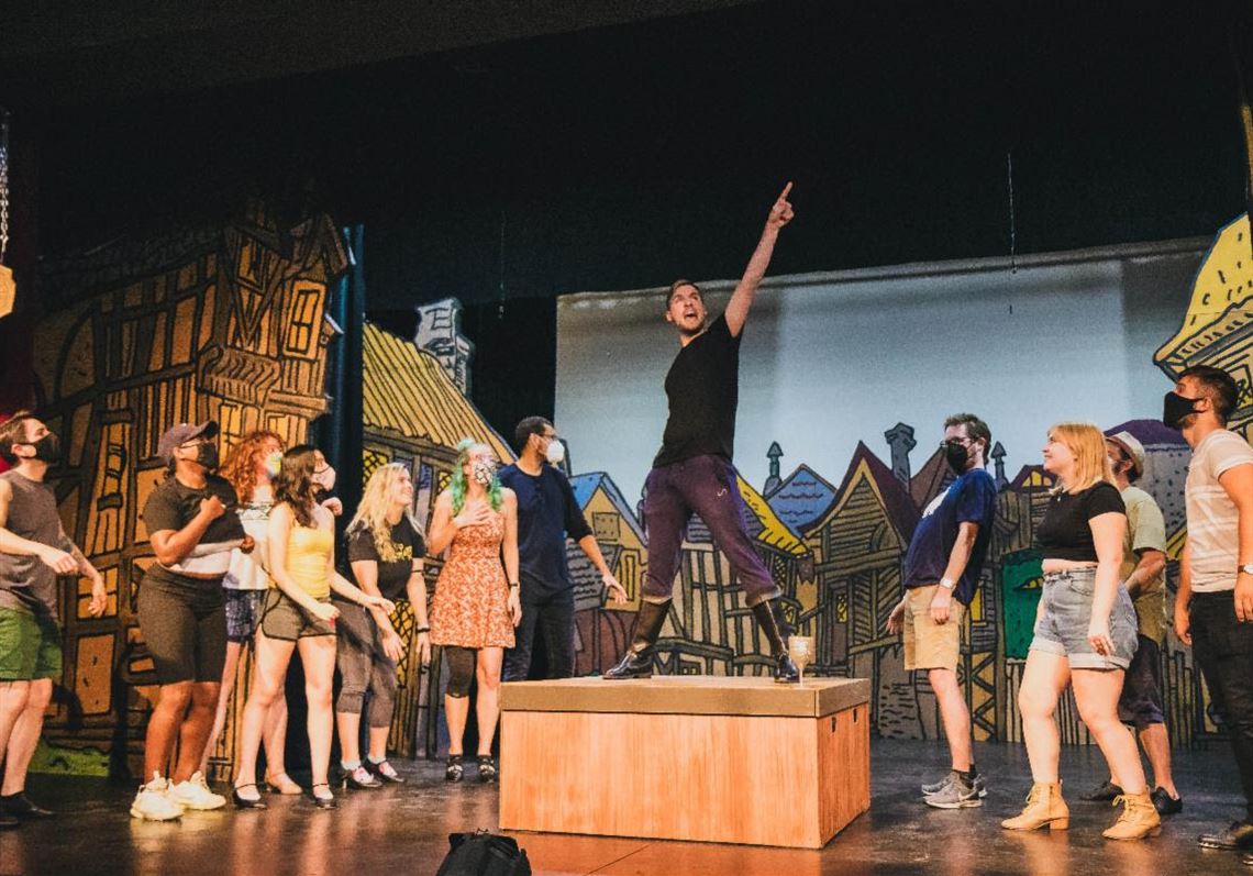 Toledo Repertoire Theatre A Christmas Carol 2022 Toledo Repertoire Theatre Stages 'Something Rotten!' | The Blade