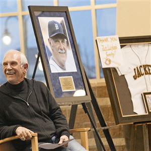 Jim Leyland laughs while listening to a presentation made in his honor in Perrysburg in 2012. (THE BLADE/KATIE RAUSCH)