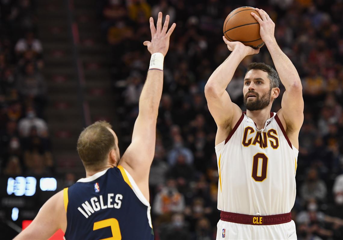 Donovan Mitchell and Kevin Love: Cavs In Conversation