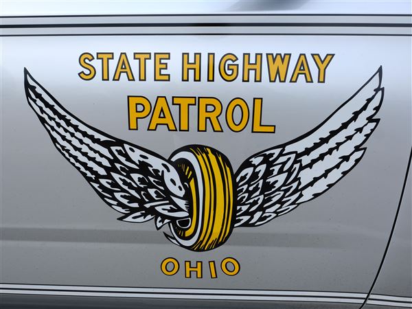One dead, three injured as SUV driven by 15-year-old crashes on I-75