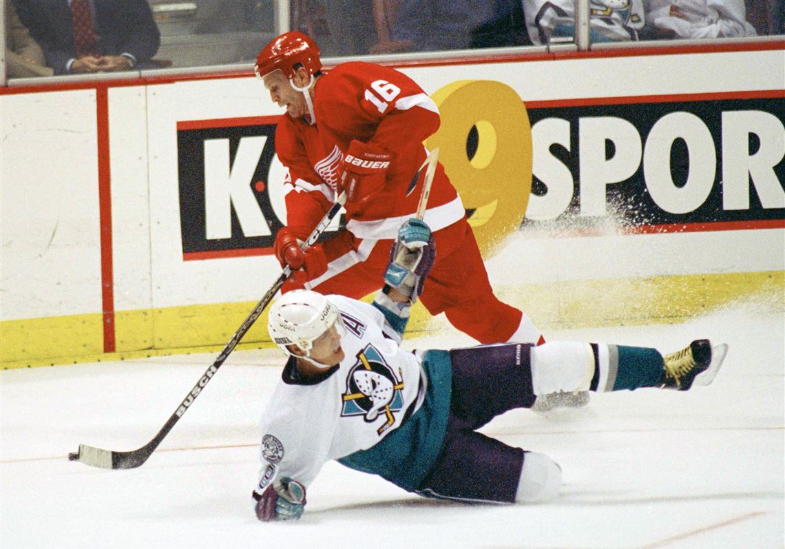 Former Red Wings player Vladimir Konstantinov soon to lose care for  car-crash injuries