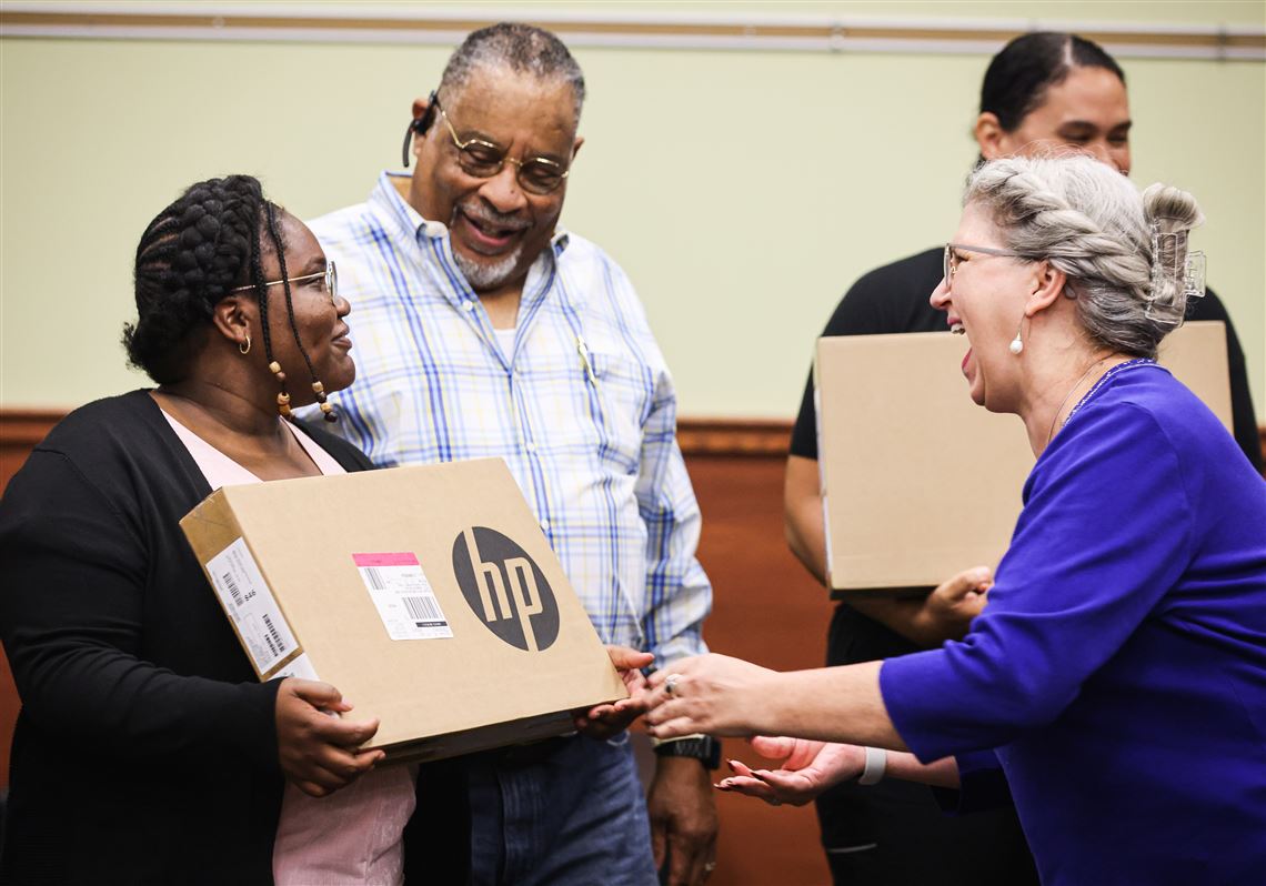 Free Laptop Computers From Government