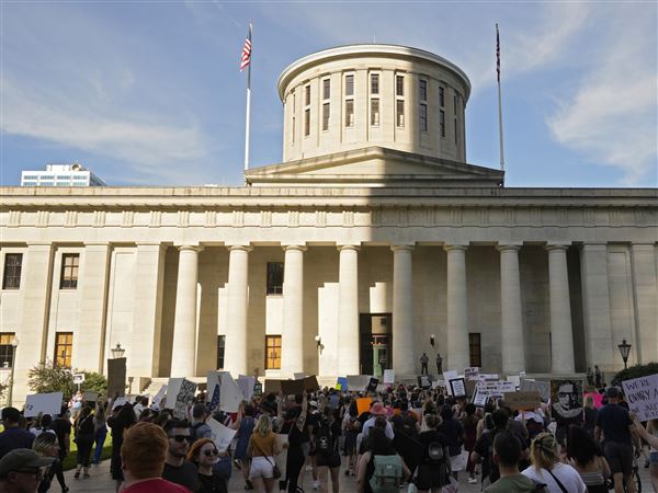 Ohio governor candidates raised $2.7M last month