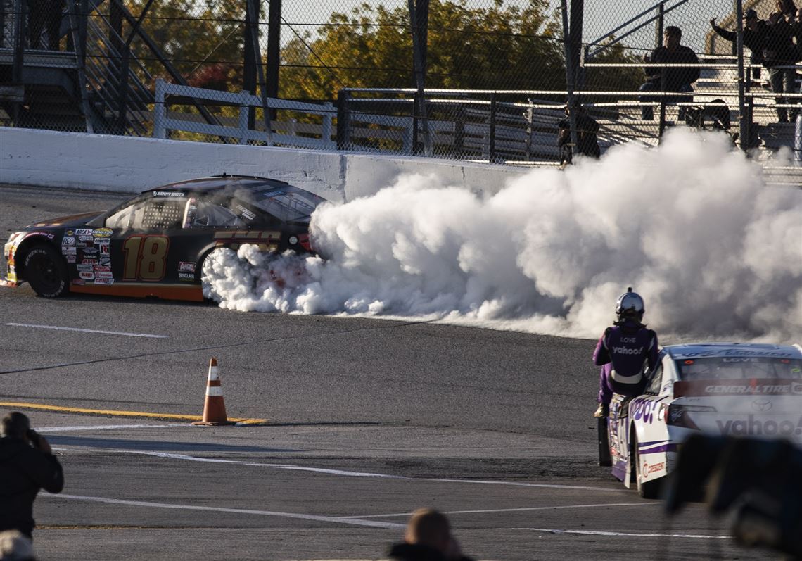 Editorial Hooning must stop The Blade