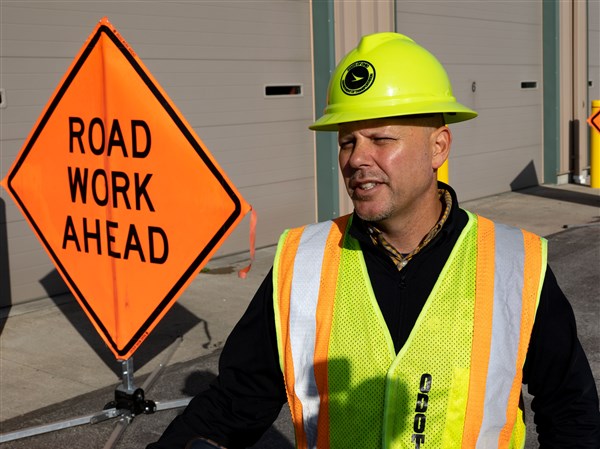 Distracted driving increasing deaths, collisions in construction zones