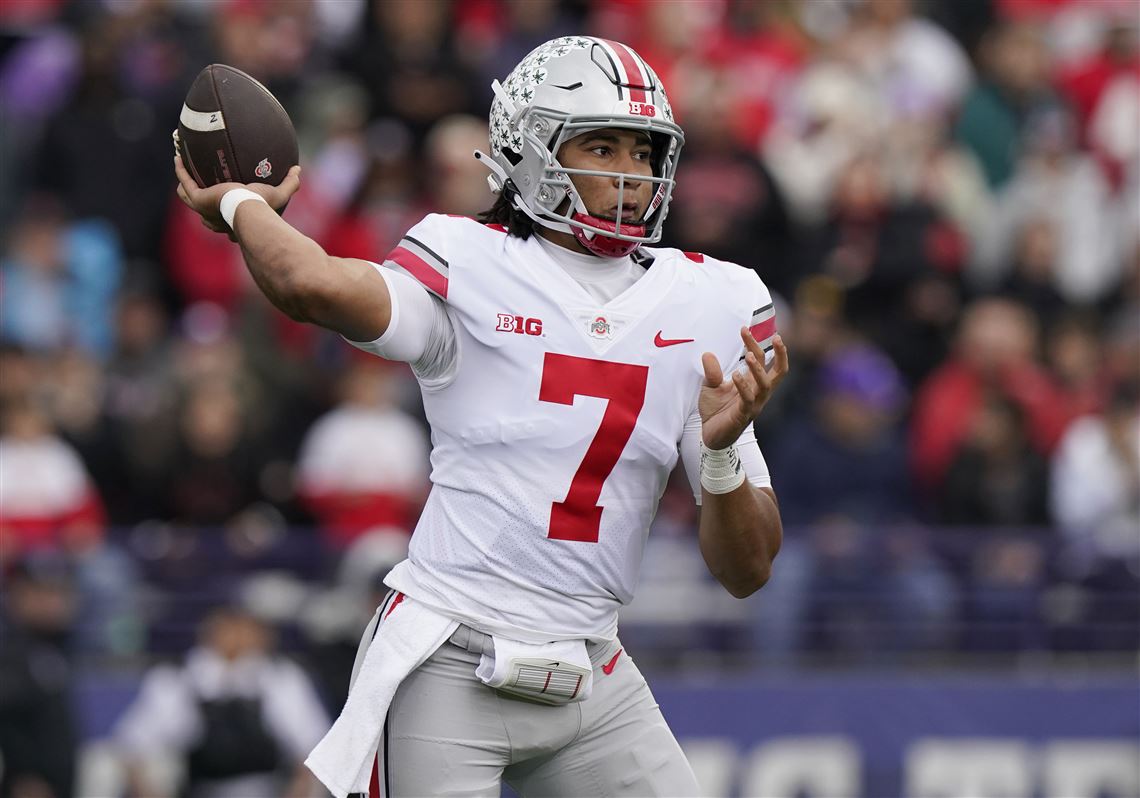 Williams runs for 2 TDs, No