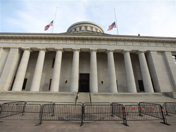 Ohio lawmakers trade swatting, criminal justice bills