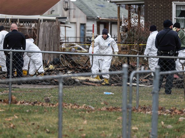 2 bodies found in rubble of North Toledo home in missing teens ...