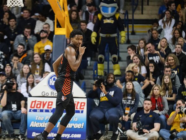 Photo gallery: Looking back at past Toledo-Bowling Green men's basketball games