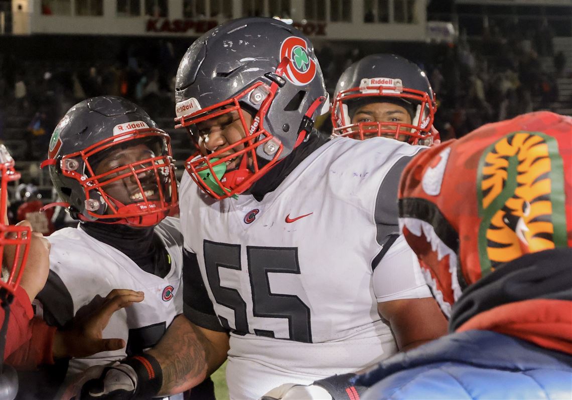 Central Catholic lineman Nave receiving flood of college offers, including Ohio State The Blade photo