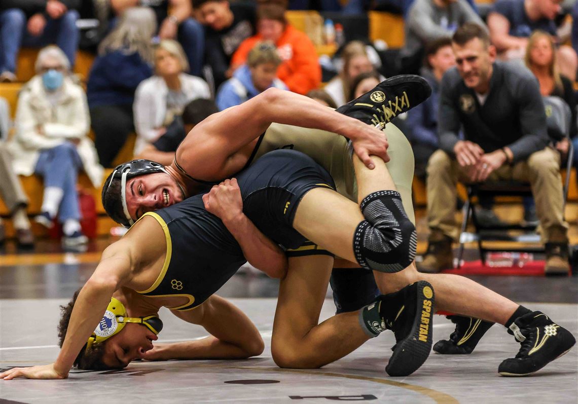 Wrestling North Royalton